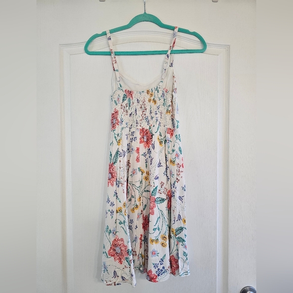 Small Old Navy floral dress - Picture 2 of 4